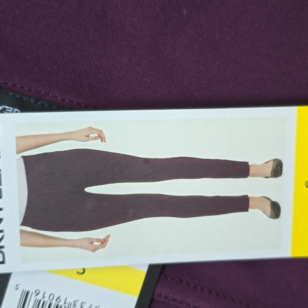 Dynk leggings size small